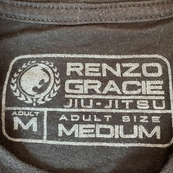 🦄 Renzo Gracie jiu-jitsu Tshirt - Picture 4 of 4